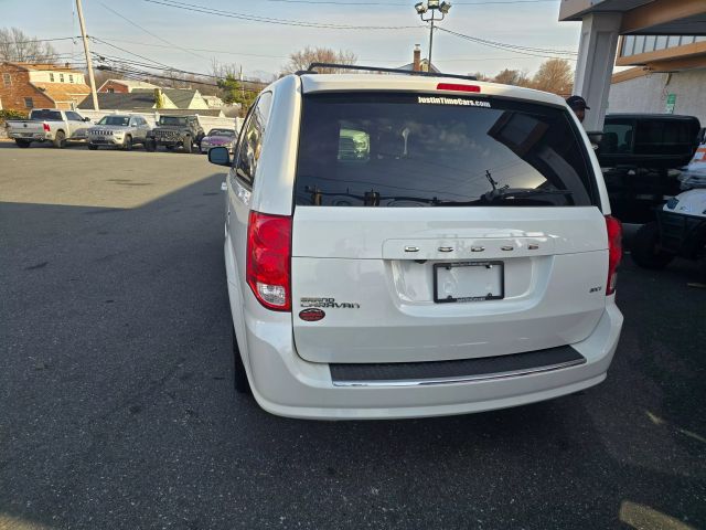2015 Dodge Grand Caravan Passenger Sxt Minivan 4d - Image 7