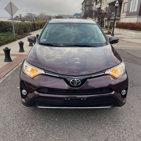 2018 Toyota Rav4 Xle Sport Utility 4d - Image 2