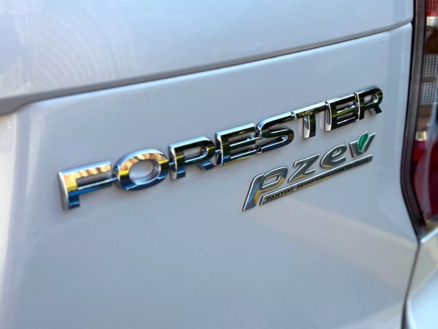 2014 Subaru Forester - Image 11
