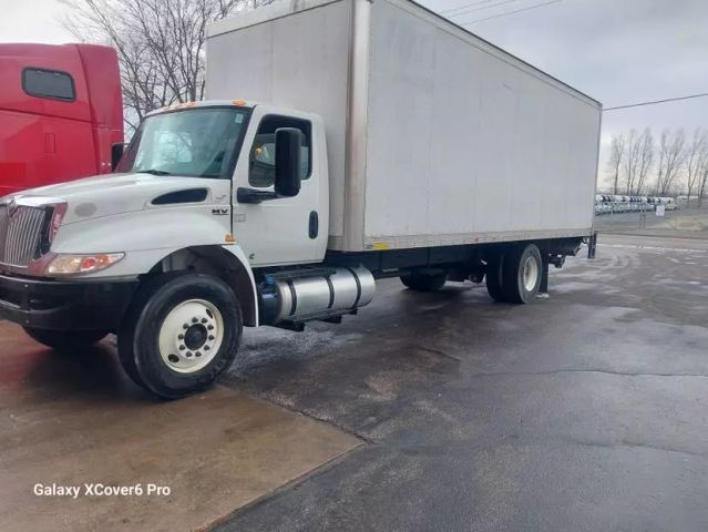 2022 International Mv607 - Image 3