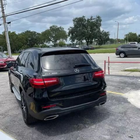 2019 Mercedes-benz Glc - Image 4