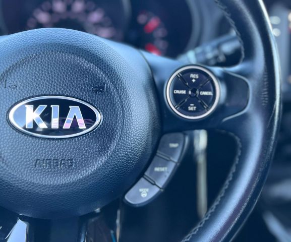 2015 KIA SOUL WAGON 4-CYL, 2.0 LITER ! WAGON 4D