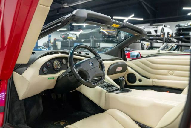 1999 Lamborghini Diablo Vt Roadster - - Image 14