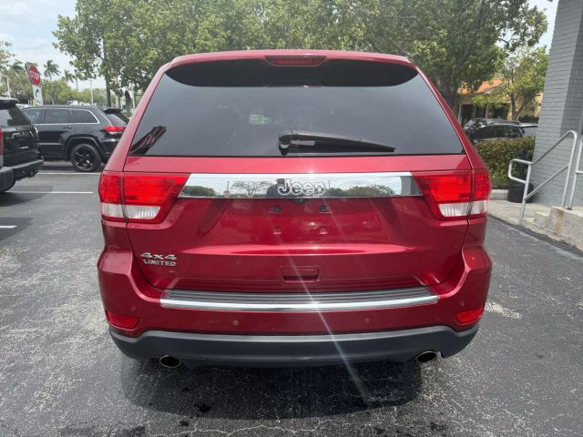 2013 Jeep Grand Cherokee - Image 6