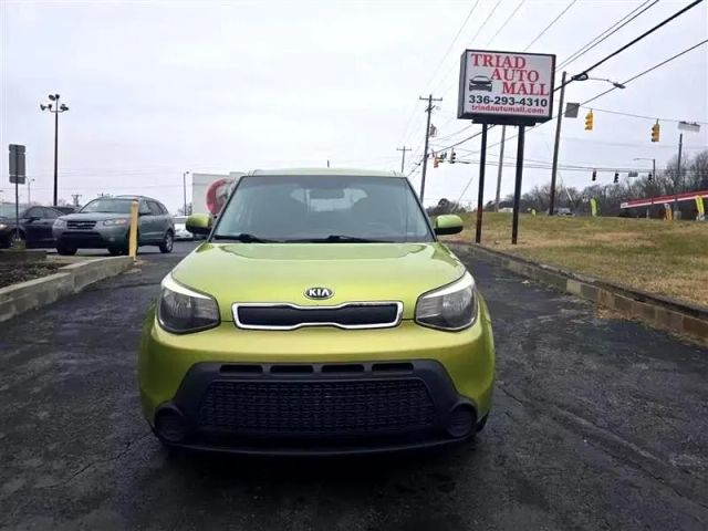 2015 Kia Soul - Image 2