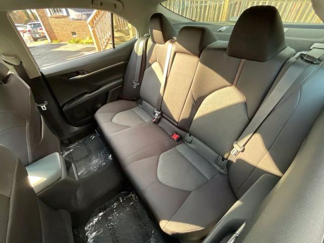 2018 TOYOTA CAMRY SEDAN WHITE AUTOMATIC - Peach State Motors