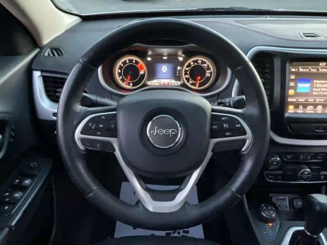 2017 JEEP CHEROKEE SUV WHITE AUTOMATIC - Peach State Motors