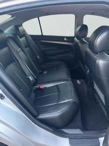 2010 Infiniti G - Image 27