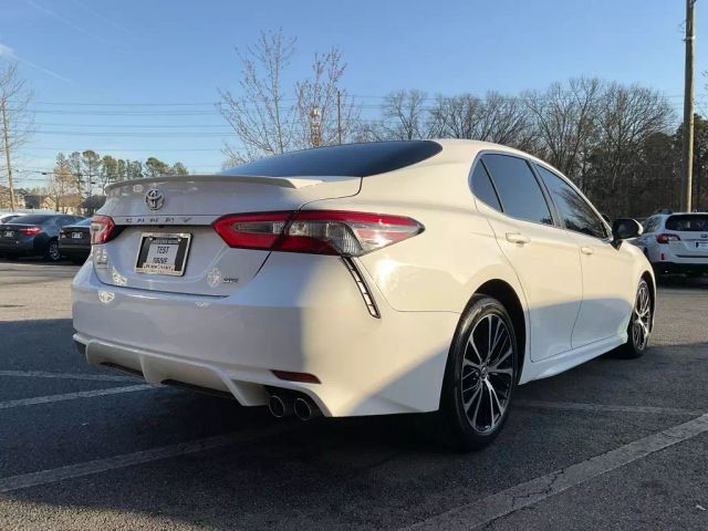 2018 TOYOTA CAMRY SEDAN WHITE AUTOMATIC - Peach State Motors