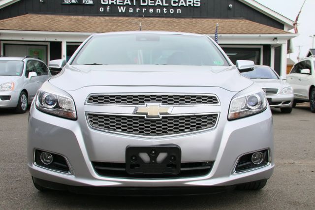 2013 Chevrolet Malibu - Image 2