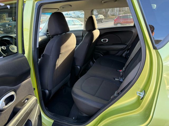 2017 Kia Soul - Image 12