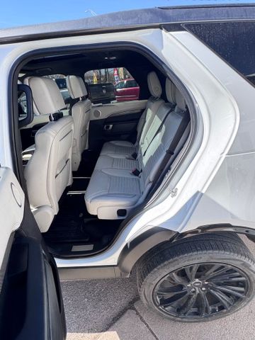 2018 Land Rover Discovery Hse Luxury Sport Utility 4d - Image 12