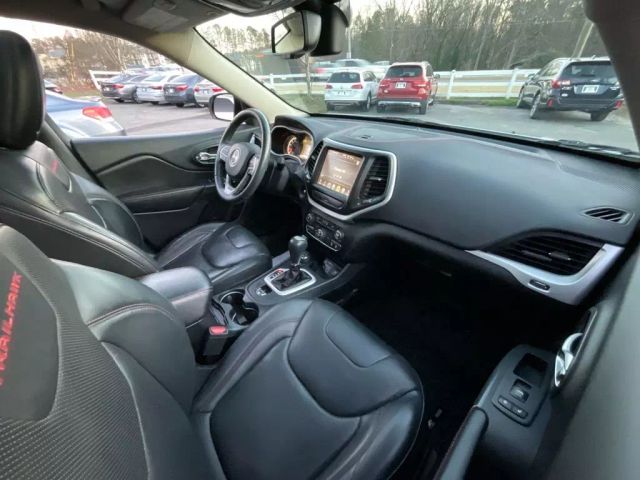 2017 JEEP CHEROKEE SUV WHITE AUTOMATIC - Peach State Motors