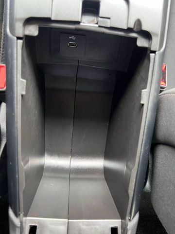 2018 Ford Fusion Se Hybrid Sedan 4d - Image 33