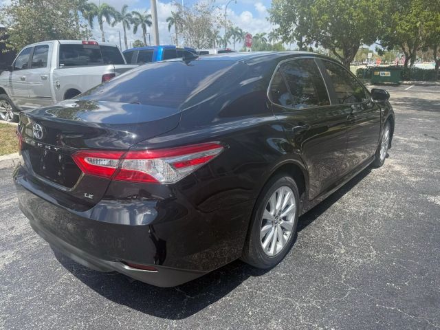 2019 Toyota Camry - Image 4