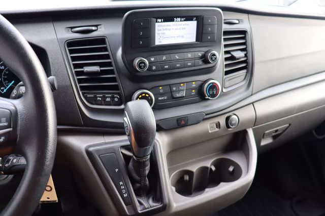 2022 Ford Transit 250 Cargo Van - Image 11
