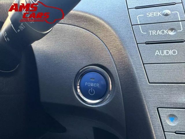 2012 Toyota Prius - Image 26
