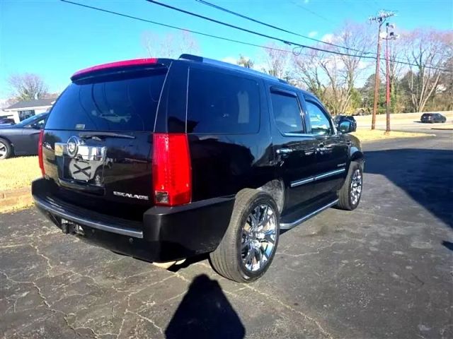 2007 Cadillac Escalade - Image 5