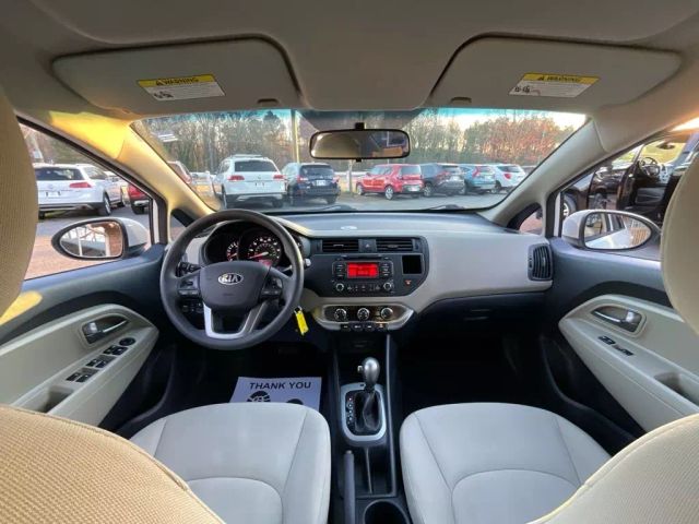 2013 KIA RIO SEDAN WHITE AUTOMATIC - Peach State Motors