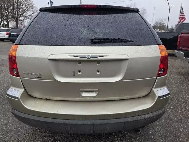 2005 Chrysler Pacifica - Image 3