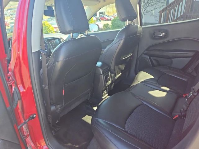 2019 Jeep Compass - Image 21