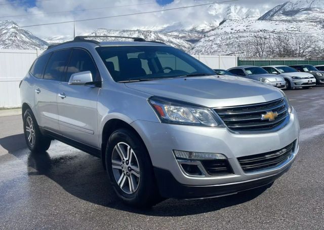 2017 Chevrolet Traverse - Image 3