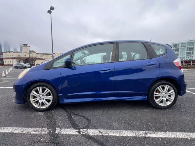 2009 Honda Fit Sport Hatchback 4d - Image 4