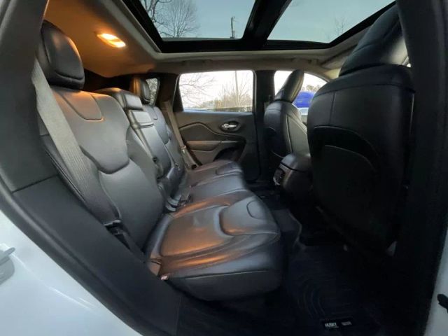 2017 JEEP CHEROKEE SUV WHITE AUTOMATIC - Peach State Motors