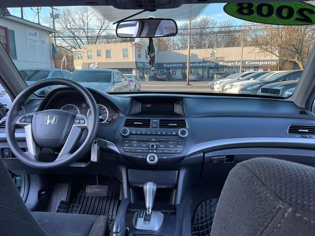 2008 Honda Accord - Image 17