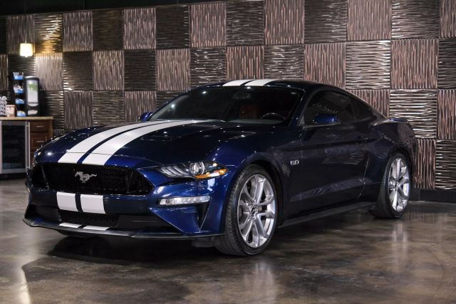 2020 Ford Mustang Gt Premium Coupe 2d - Image 5