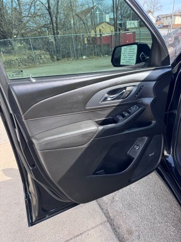 2020 Chevrolet Traverse Premier Sport Utility 4d - Image 7