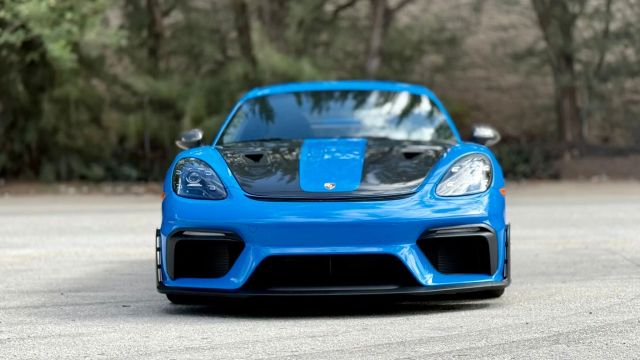 2024 PORSCHE 718 CAYMAN COUPE 6-CYL, 4.0 LITER GT4 RS COUPE 2D