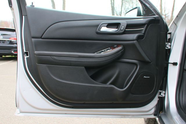 2013 Chevrolet Malibu - Image 9