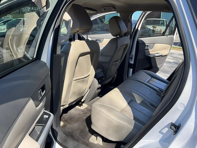 2014 Ford Edge - Image 11