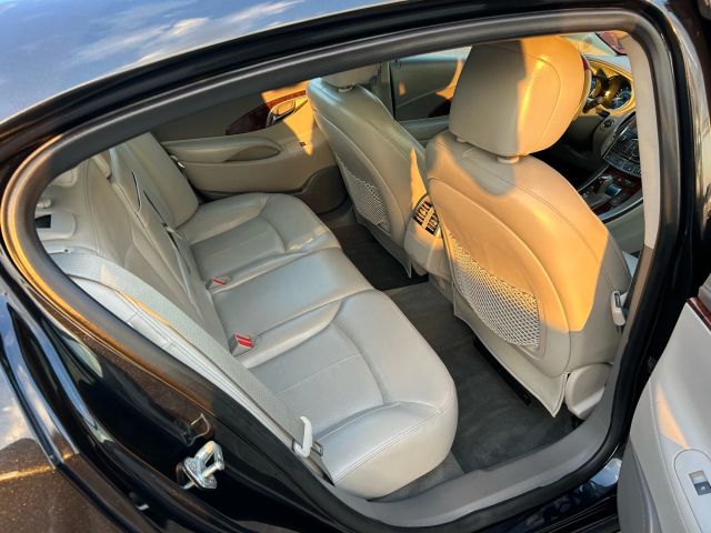 2012 Buick Lacrosse - Image 11