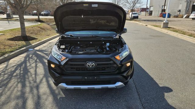 2021 Toyota Rav4 - Image 11