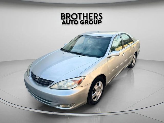 2003 Toyota Camry - Image 2