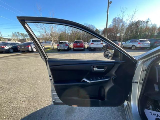 2016 TOYOTA CAMRY SEDAN SILVER AUTOMATIC - Peach State Motors