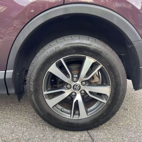 2018 Toyota Rav4 Xle Sport Utility 4d - Image 24