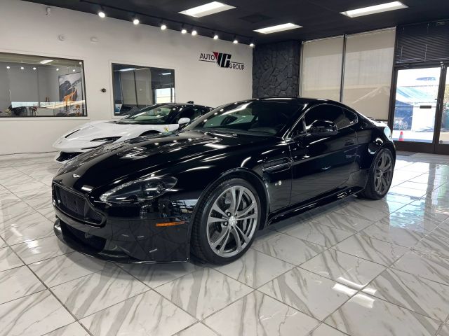 2017 Aston Martin V12 Vantage