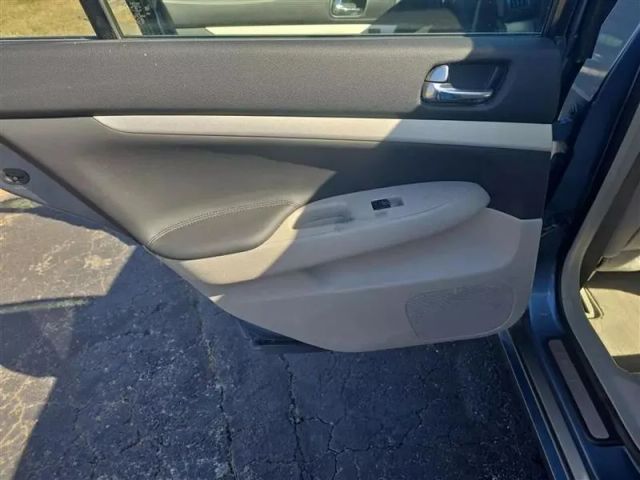 2008 Infiniti G - Image 20