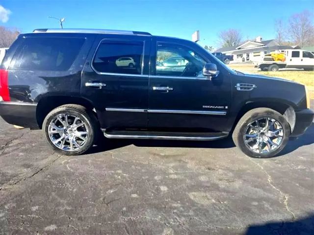 2007 Cadillac Escalade - Image 4