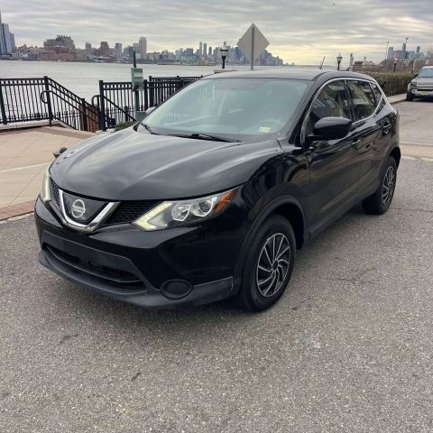 2019 Nissan Rogue Sport S Sport Utility 4d - Image 3