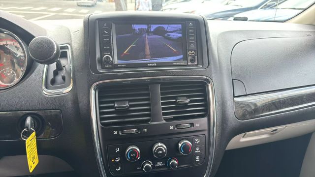2019 DODGE GRAND CARAVAN PASSENGER PASSENGER V6, FLEX FUEL, 3.6 LITER SE MINIVAN 4D