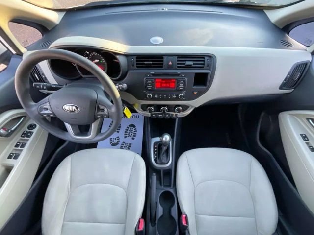 2013 KIA RIO SEDAN WHITE AUTOMATIC - Peach State Motors