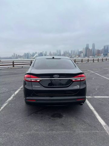 2018 Ford Fusion Se Hybrid Sedan 4d - Image 13