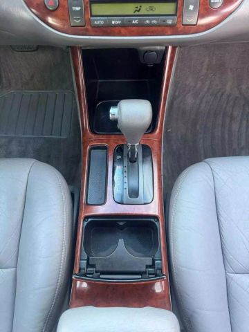 2003 Toyota Camry - Image 26