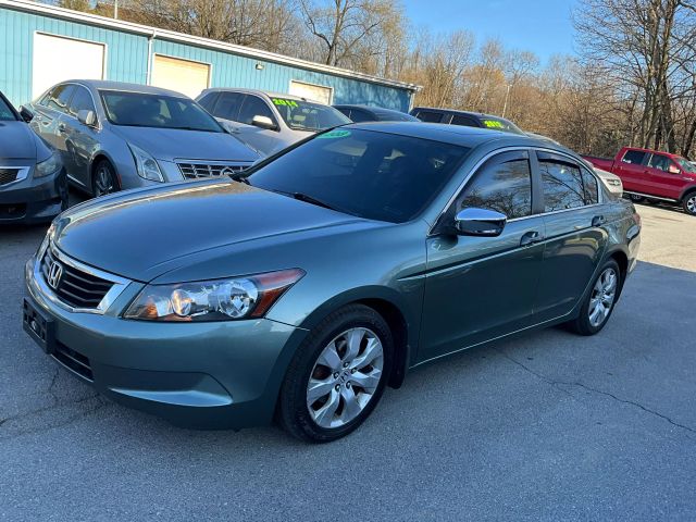 2008 Honda Accord - Image 2