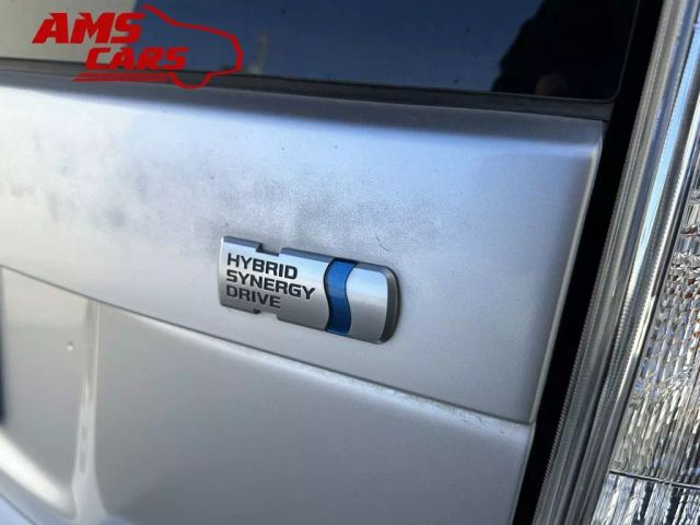 2012 Toyota Prius - Image 38