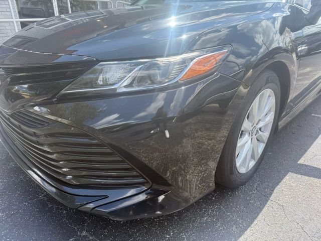 2019 Toyota Camry - Image 7